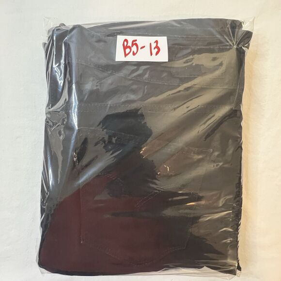 Levi's Women's Jeans 10 / 30 Slight Curve Classic Boot Cut Medium Wash Stretch - Picture 11 of 11